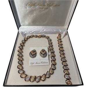 New Fifth Avenue collection genuine, Austrian crystal necklace bracelet earrings